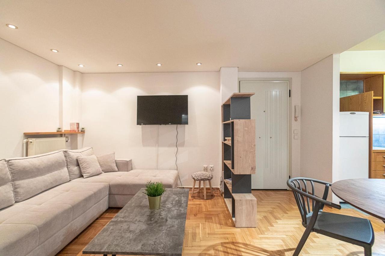 Houseloft Rotonda Lodging Солун Екстериор снимка