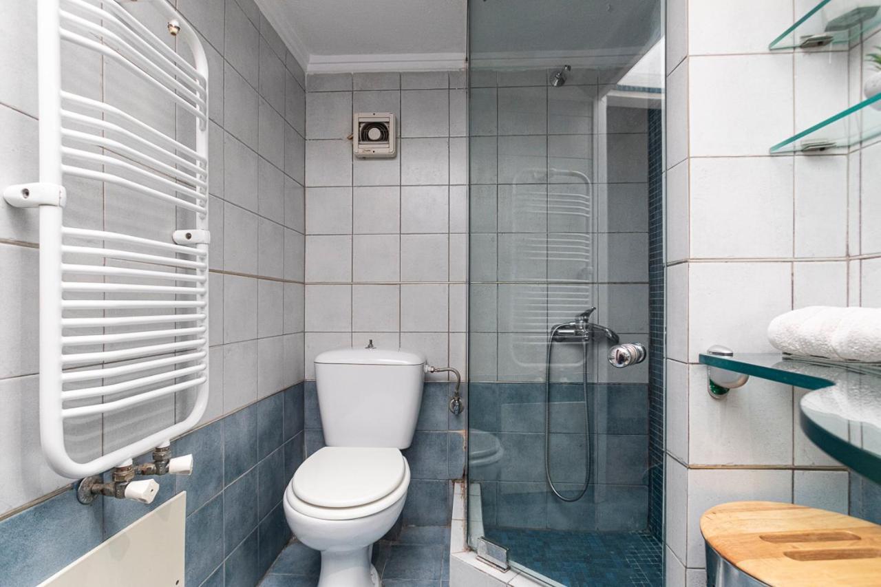 Houseloft Rotonda Lodging Солун Екстериор снимка